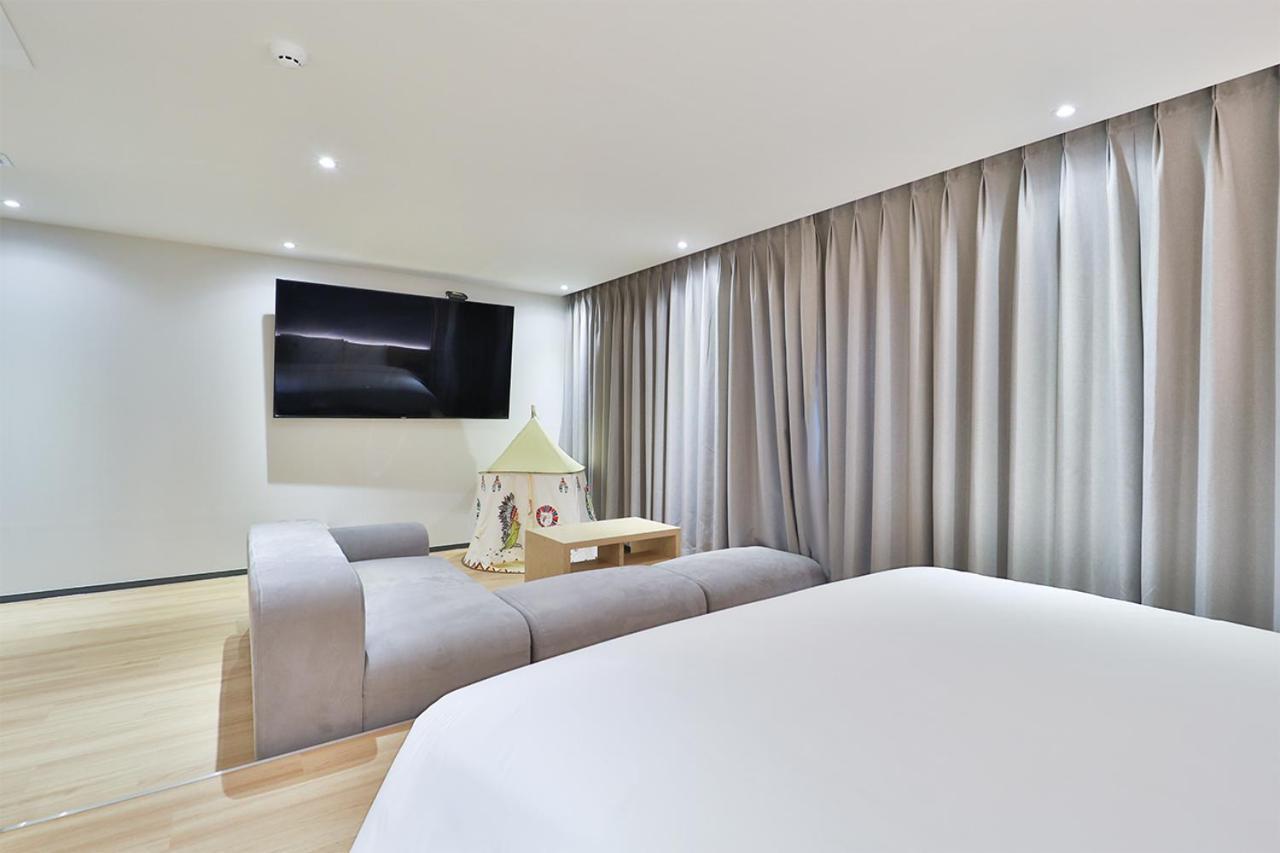 Custom Hotel Ulsan Exterior photo