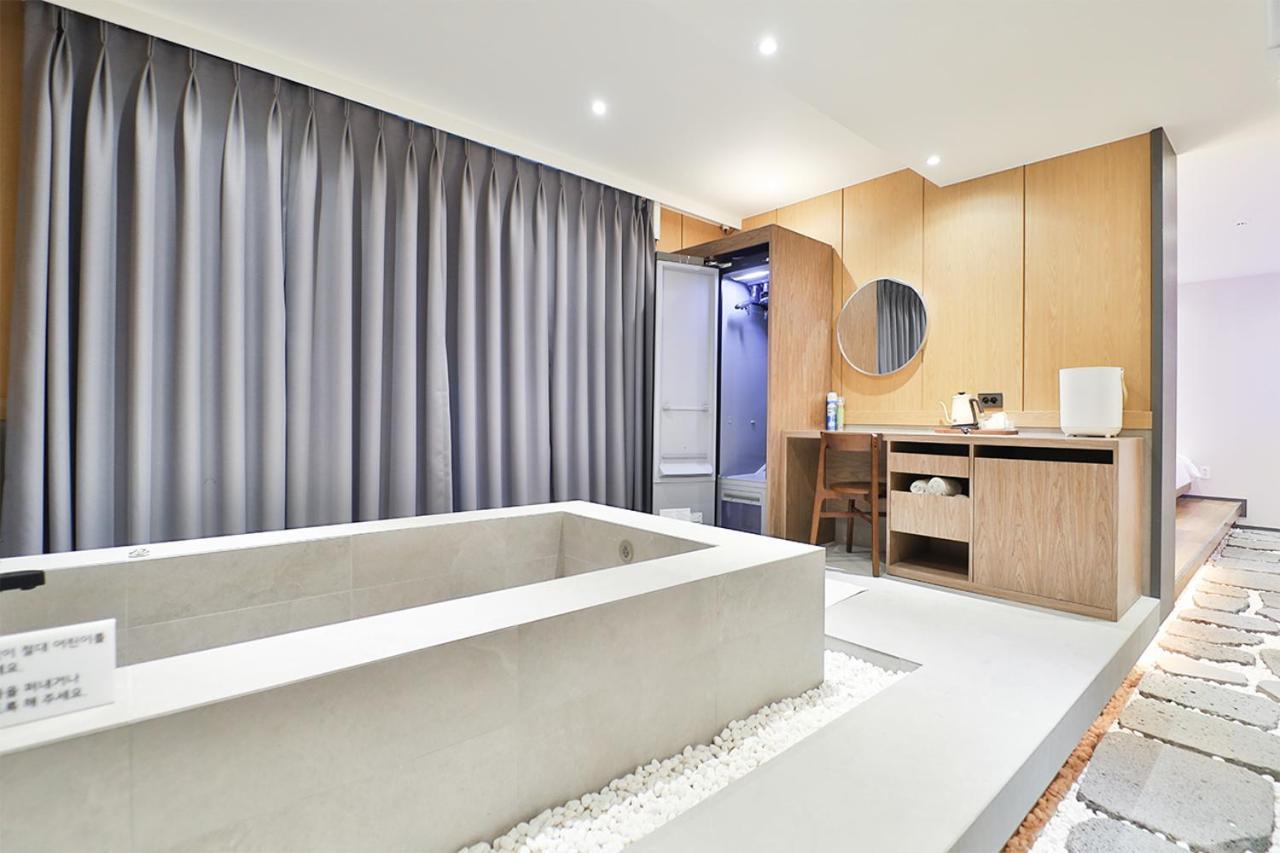 Custom Hotel Ulsan Exterior photo